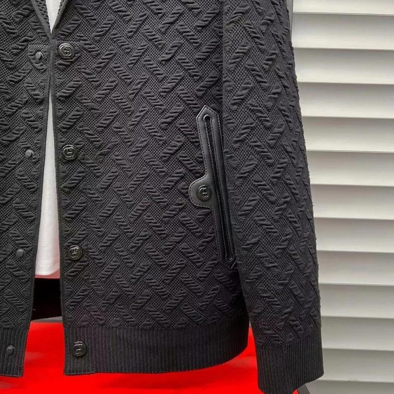Martalvo ™ - New three-dimensional knitted jacket