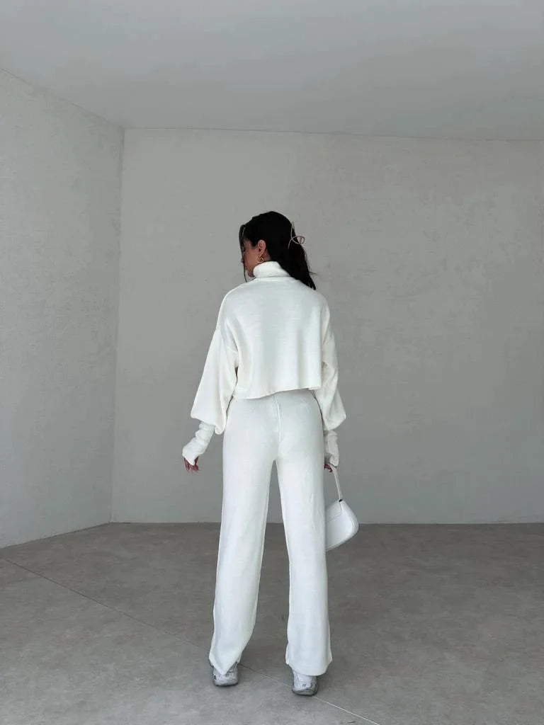 Martalvo ™ | Turtleneck käsineulos puku