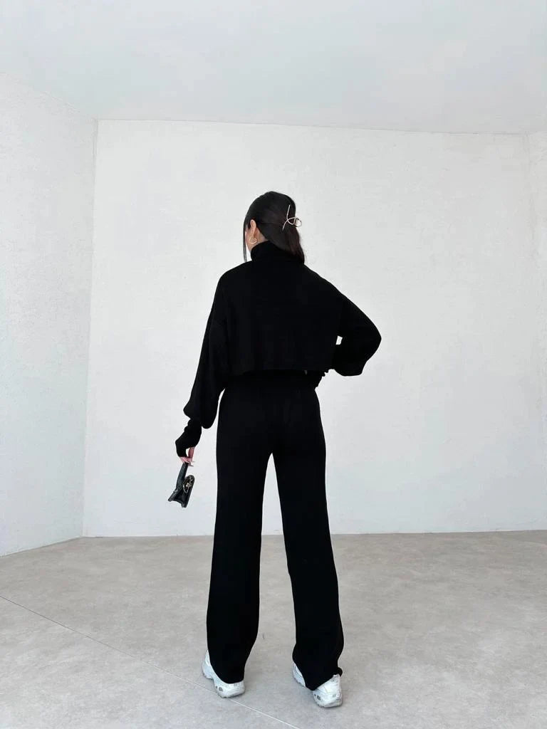 Martalvo ™ | Turtleneck käsineulos puku